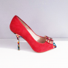 Valentina Rosso scarpe Sofi Kobs di camoscio rosso il tacco in stoffa di cottone decorata con Swarovski